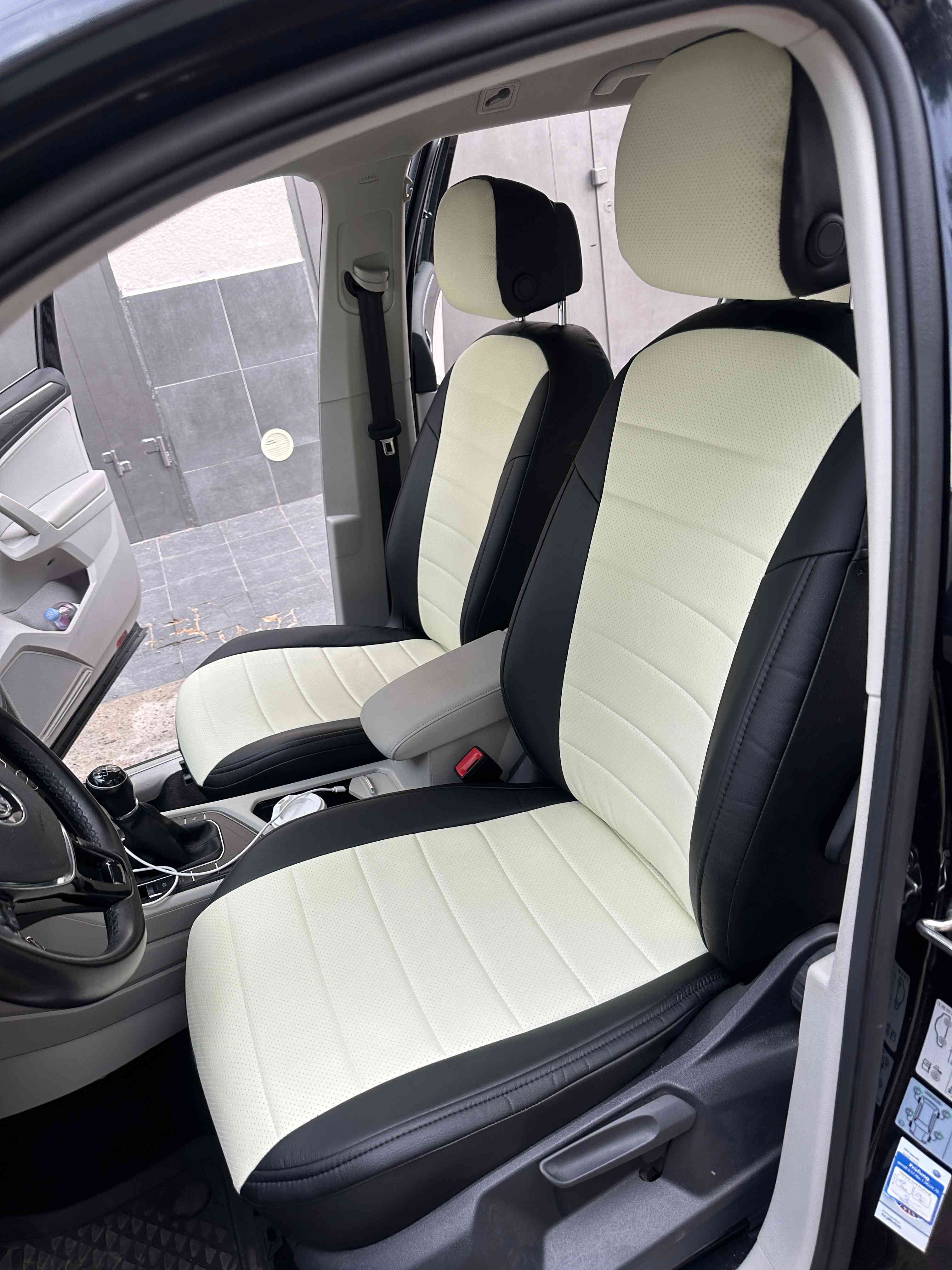 Huse auto VW Tiguan 2
